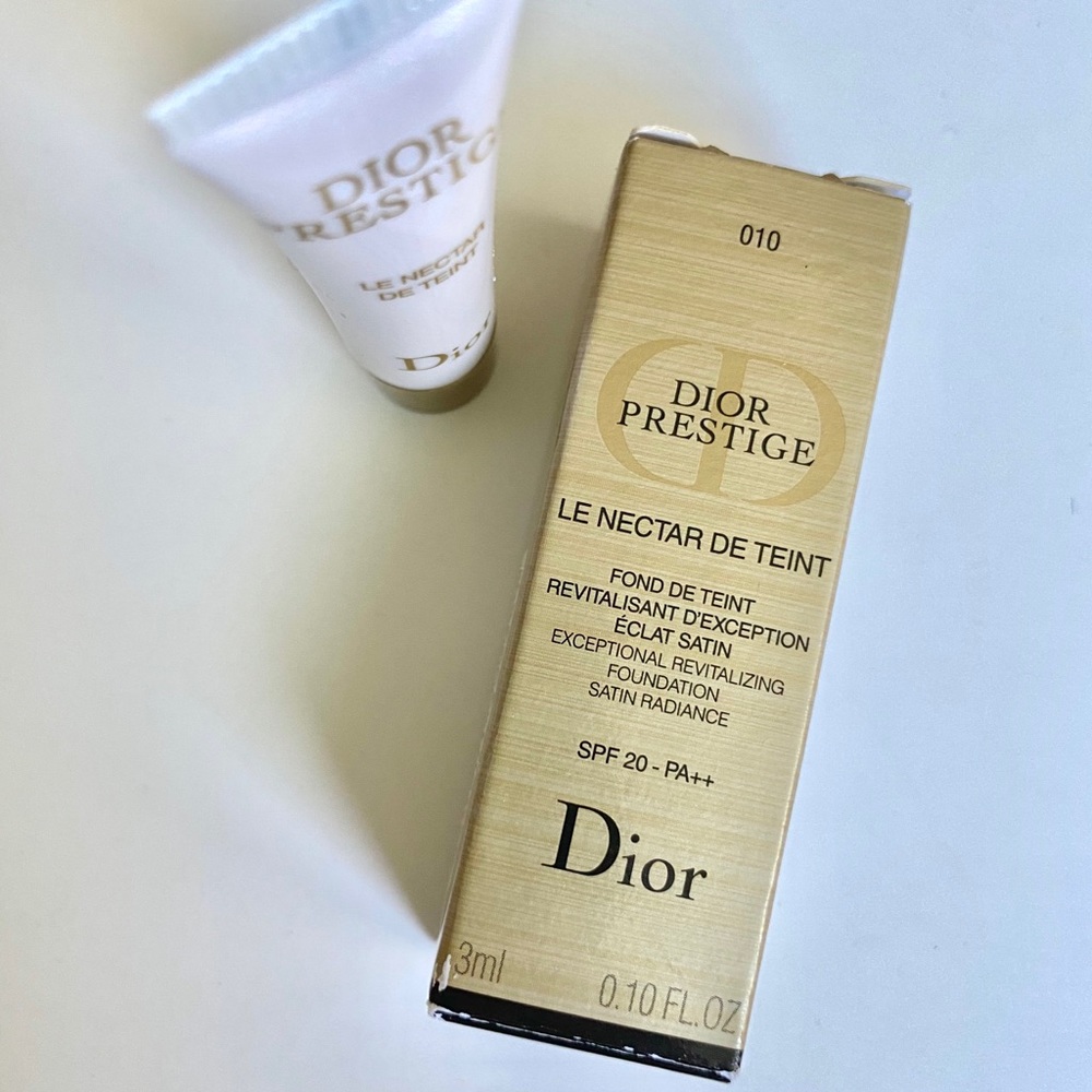 Dior Prestige Le Nectar de Teint 010 Ivory